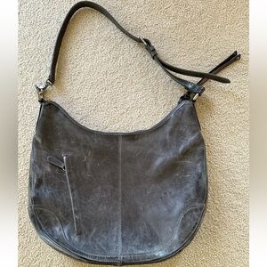 Excellent preowned condition Frye large Melissa Scooped Hobo bag